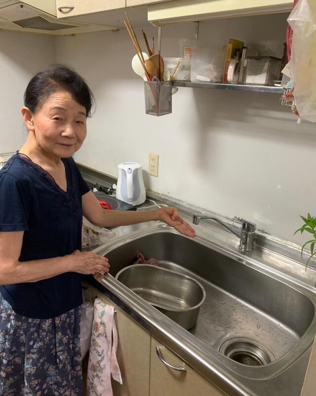 神戸市須磨区中島町にて台所蛇口の水漏れを修理しました。
水道トラブルでお困りの方は近畿水道サポートセンターまでお問い合わせ下さい。
運営　株式会社アイスイ
電話番号　0120194887
#水漏れ #水漏れ修理 #水道トラブル #水道修理 #水道修理業者 #トイレ水漏れ #トイレ水漏れ修理 #トイレつまり #トイレつまり修理 #大阪水道屋 #関西水道屋　#水道屋さん #いいね返し #いいね返します #フォロバ #フォローバックします#住之江区水道修理 #住之江区水道トラブル　#須磨区水道トラブル #須磨区水漏れ　#須磨区水道屋