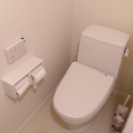 トイレのタンクの水漏れを修理